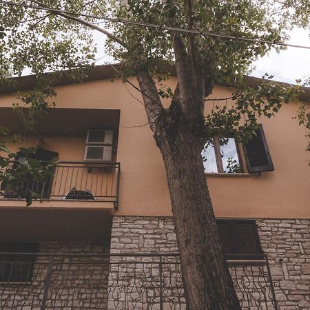 Вилла Agriturismo Le Francesche Ночера-Умбра Экстерьер фото
